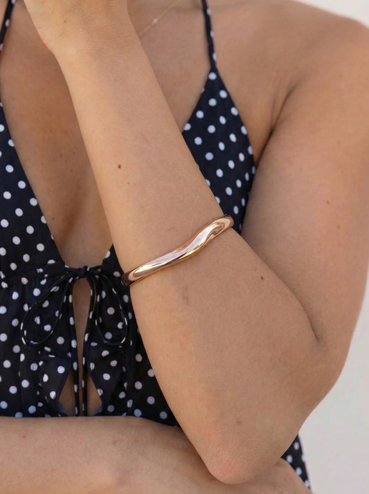 Sculpted Flow Gold Cuff